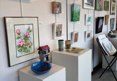 Holiday Art Show in Park View Gallery