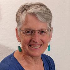 Artist Elaine Wilson
