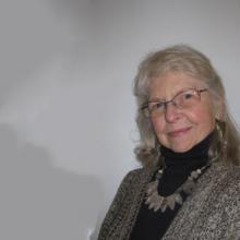 Image of artist Joyce Zipperer